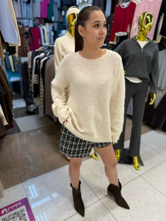 Свитер женский молочный купить в Интернет-магазине Садовод База - цена 1500 руб Садовод интернет-каталог