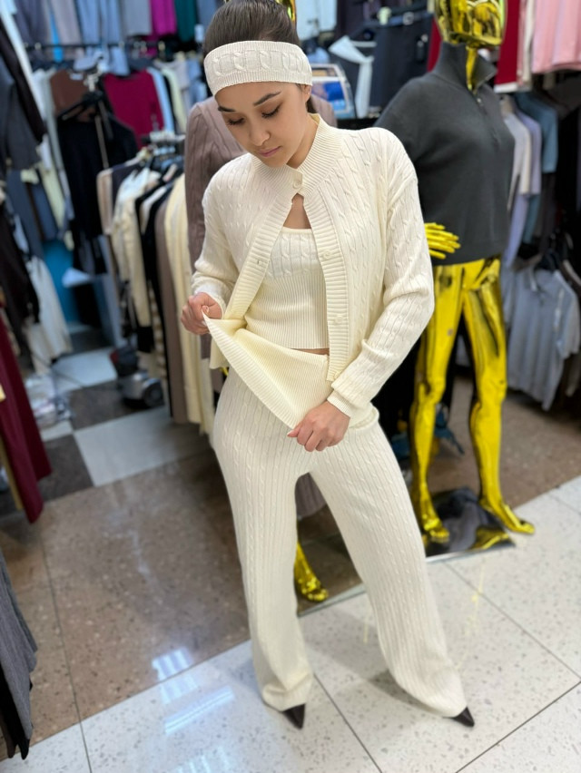 Женский костюм белый купить в Интернет-магазине Садовод База - цена 650 руб Садовод интернет-каталог