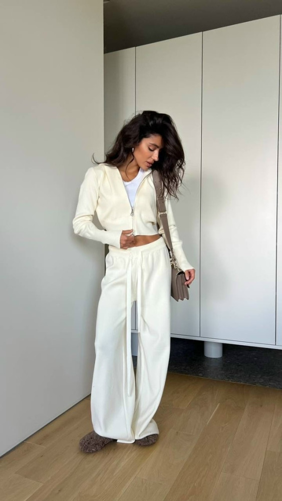 Женский костюм молочный купить в Интернет-магазине Садовод База - цена 1300 руб Садовод интернет-каталог