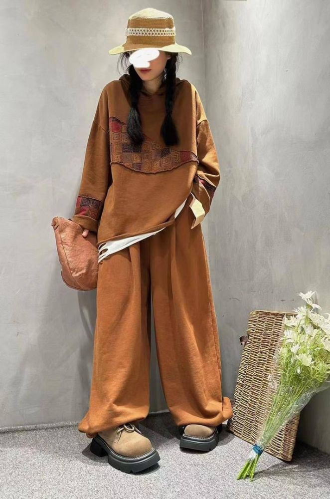 Женский костюм коричневый купить в Интернет-магазине Садовод База - цена 5500 руб Садовод интернет-каталог
