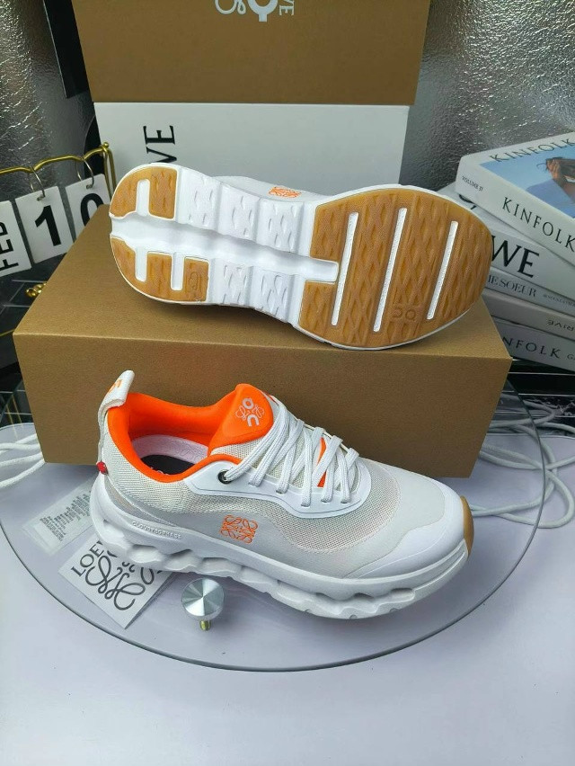 Кроссовки женские белые купить в Интернет-магазине Садовод База - цена 15500 руб Садовод интернет-каталог