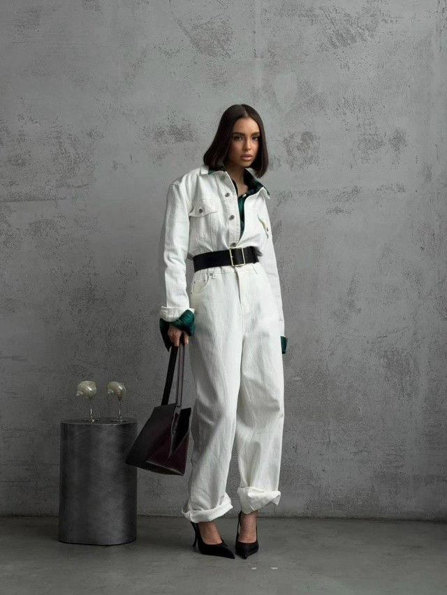 Женский комбинезон белый купить в Интернет-магазине Садовод База - цена 5000 руб Садовод интернет-каталог