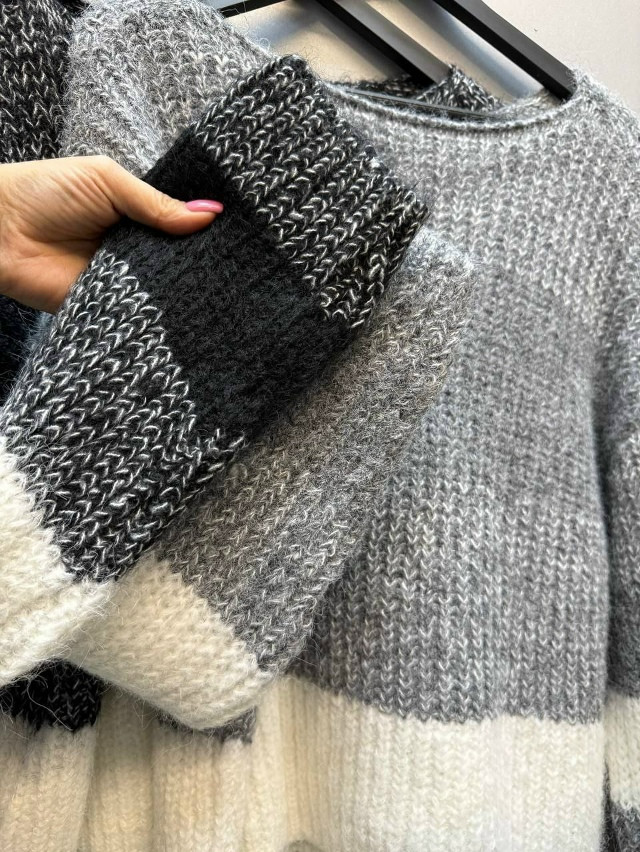 Свитер женский темно-серый купить в Интернет-магазине Садовод База - цена 1250 руб Садовод интернет-каталог