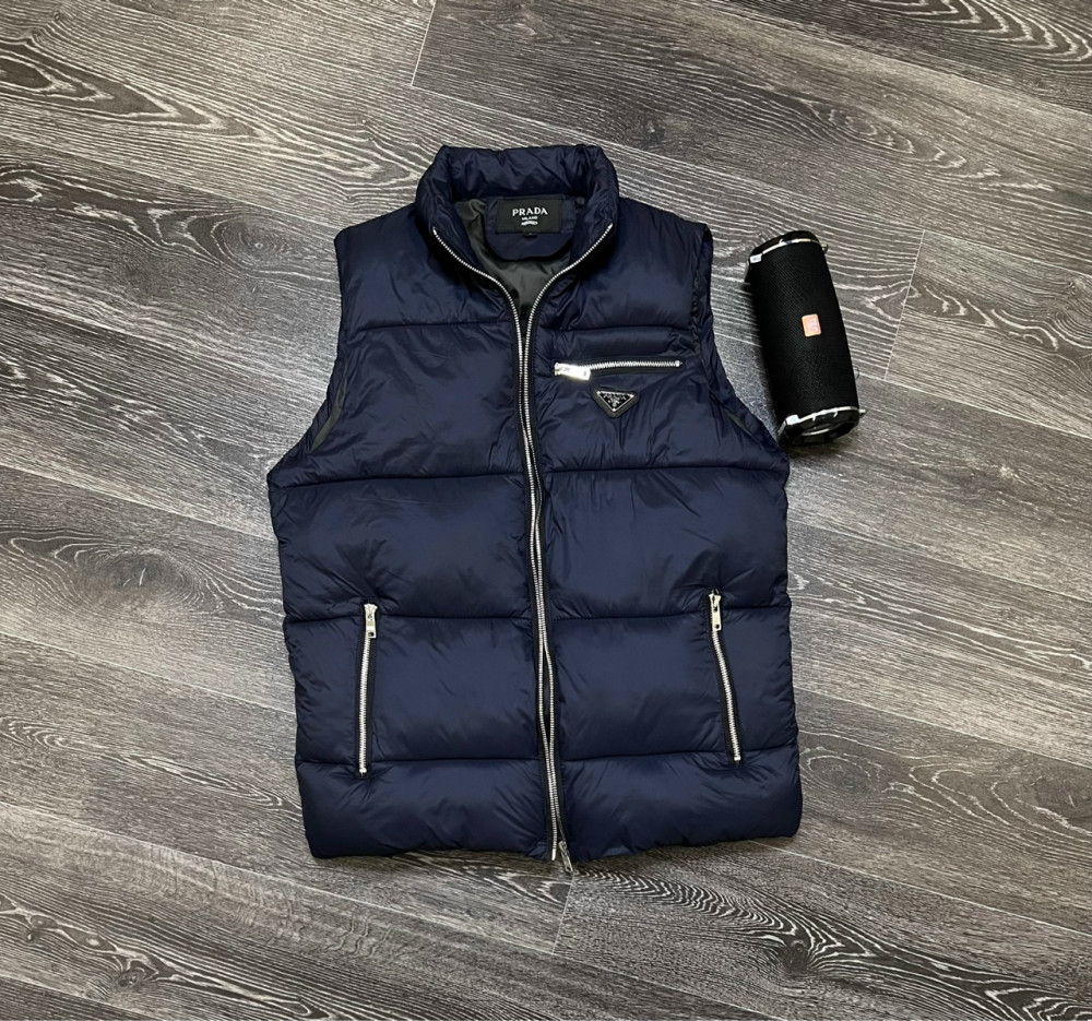 Жилетка темно-синяя купить в Интернет-магазине Садовод База - цена 2000 руб Садовод интернет-каталог