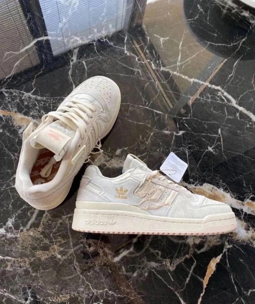 🔹Кроссовки женские 👟 купить в Интернет-магазине Садовод База - цена 1400 руб Садовод интернет-каталог