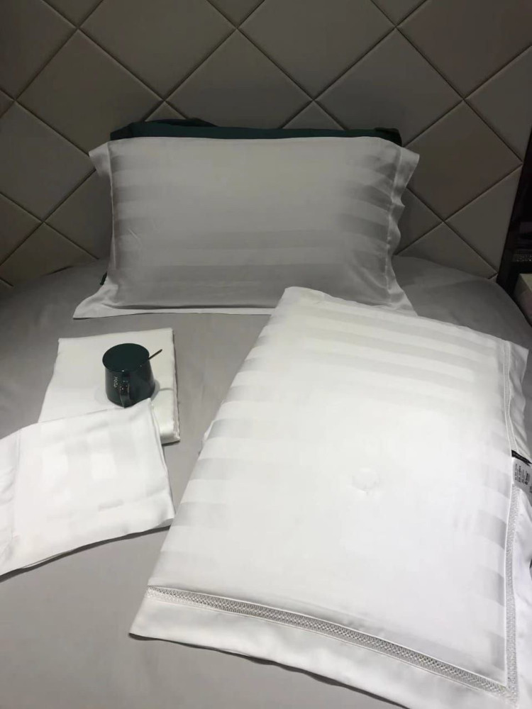 Комплект постельного белья с готовым одеялом купить в Интернет-магазине Садовод База - цена 7500 руб Садовод интернет-каталог