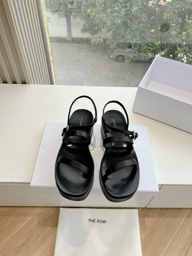 Босоножки женские черные купить в Интернет-магазине Садовод База - цена 11000 руб Садовод интернет-каталог