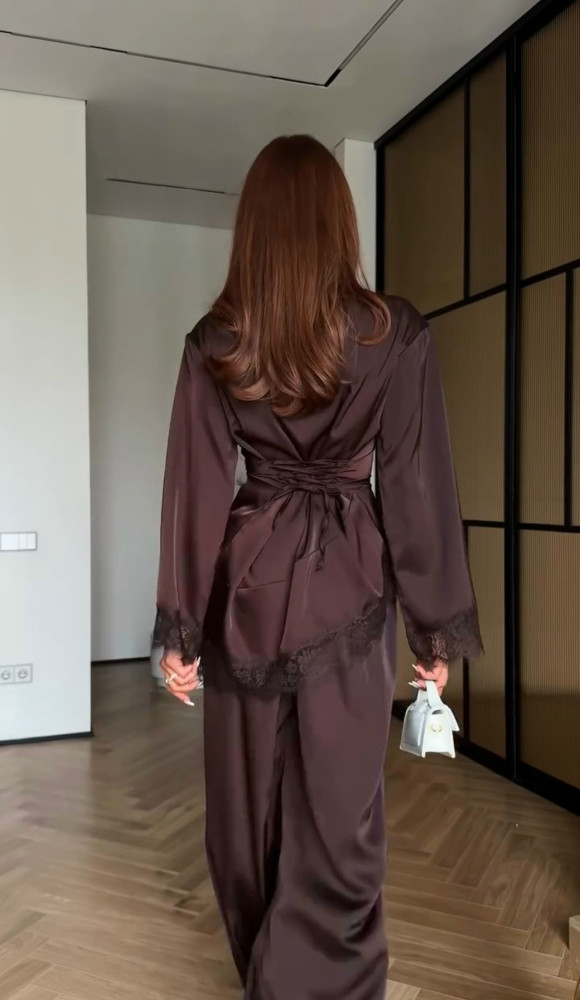 Женский костюм коричневый купить в Интернет-магазине Садовод База - цена 1700 руб Садовод интернет-каталог