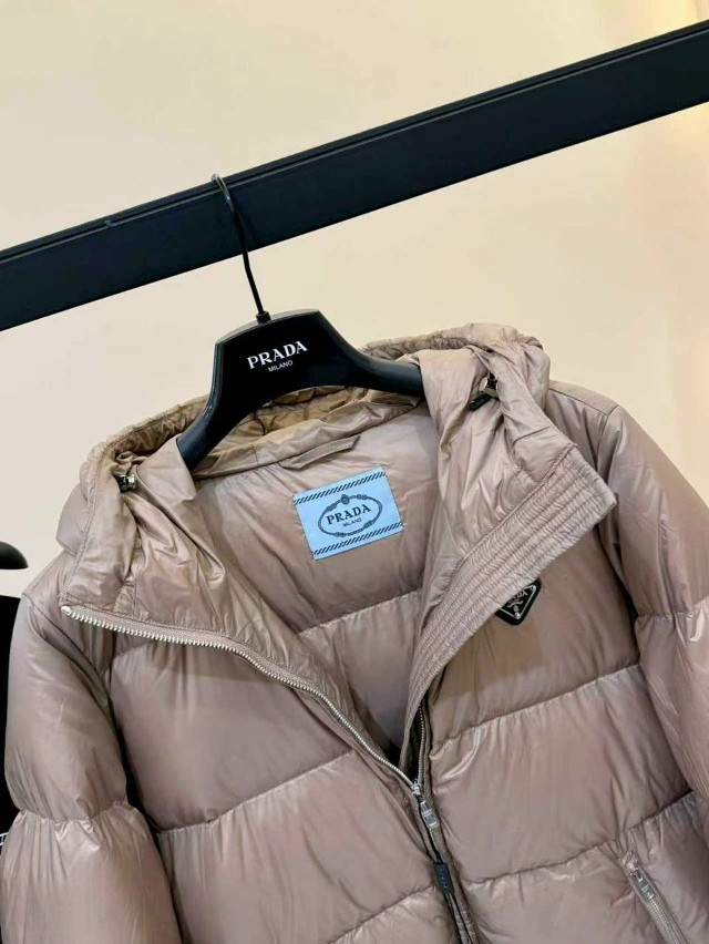 Женская Куртка купить в Интернет-магазине Садовод База - цена 21000 руб Садовод интернет-каталог