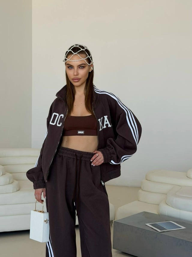 Спортивный женский костюм коричневый купить в Интернет-магазине Садовод База - цена 3100 руб Садовод интернет-каталог