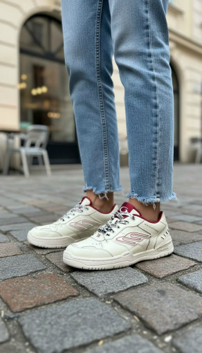 Кроссовки САДОВОД официальный интернет-каталог