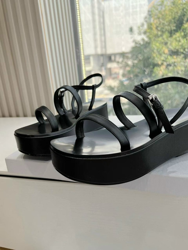 Босоножки женские черные купить в Интернет-магазине Садовод База - цена 11000 руб Садовод интернет-каталог