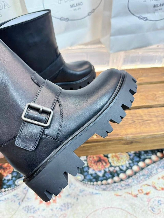 Кожаные ботильоны сапоги купить в Интернет-магазине Садовод База - цена 19500 руб Садовод интернет-каталог