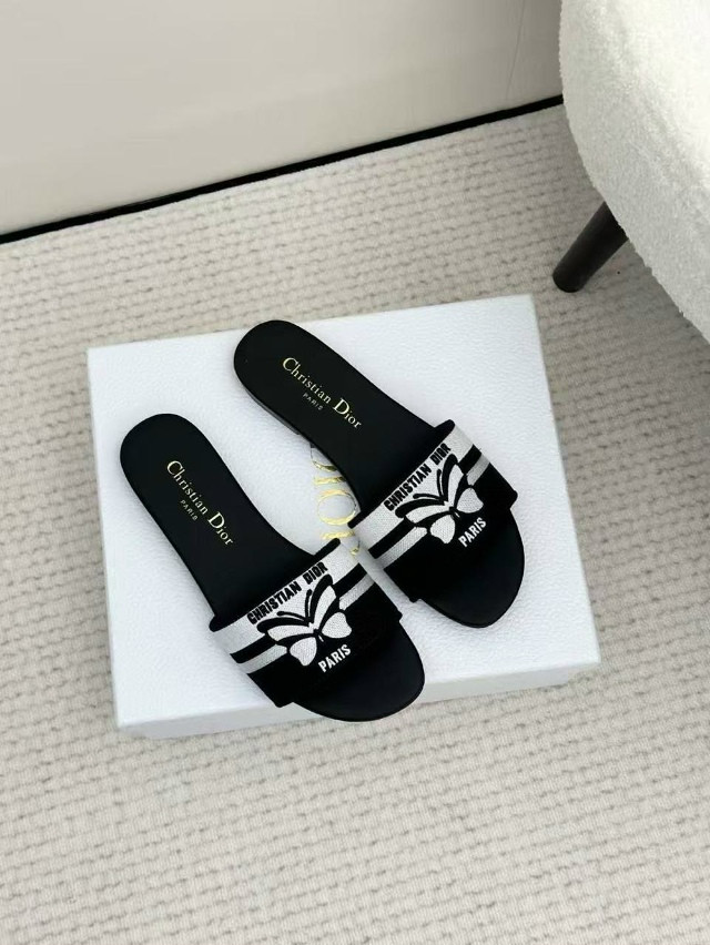 Шлепки купить в Интернет-магазине Садовод База - цена 7500 руб Садовод интернет-каталог