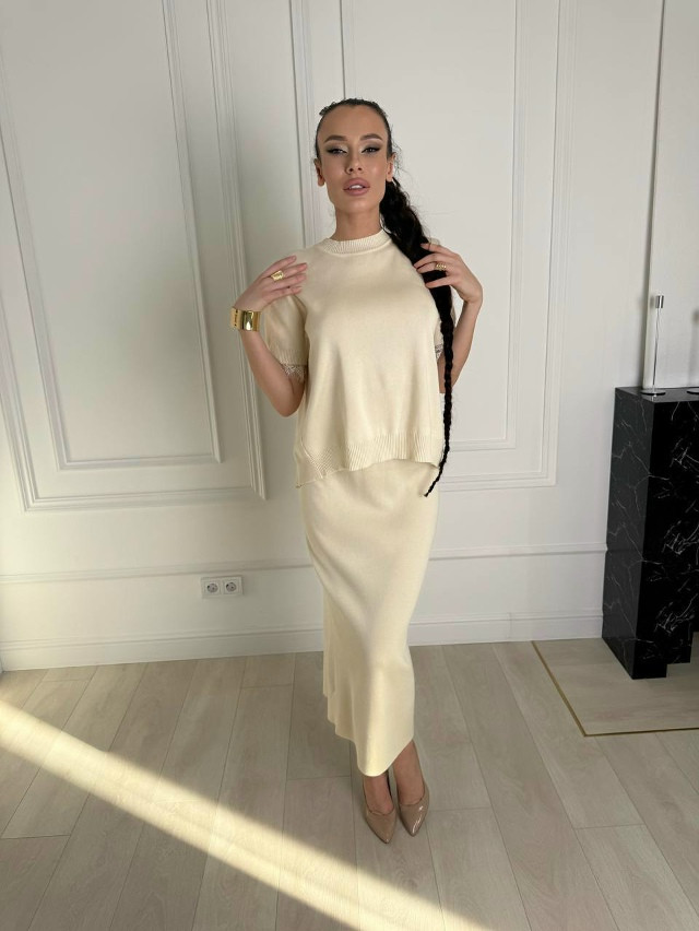 Женский костюм бежевый купить в Интернет-магазине Садовод База - цена 2100 руб Садовод интернет-каталог