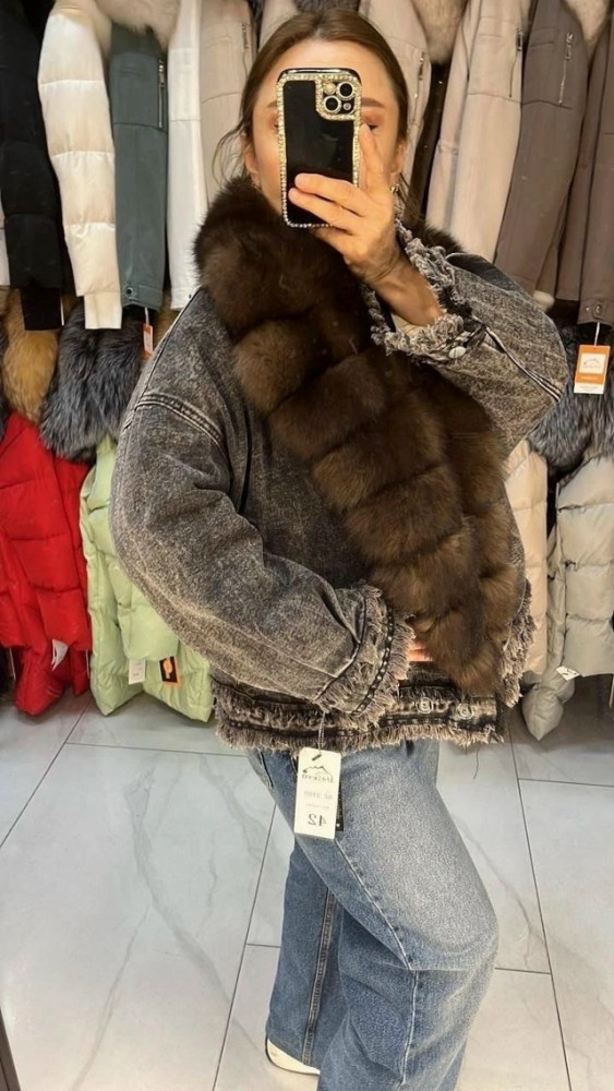 Джинсовая куртка купить в Интернет-магазине Садовод База - цена 7999 руб Садовод интернет-каталог