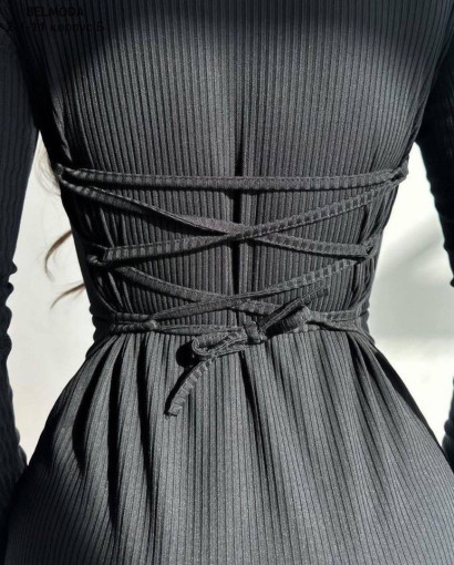 Это элегантное мини платье со шнуровкой на спине преобразит любой гардероб САДОВОД официальный интернет-каталог