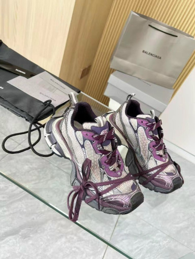 Кроссовки САДОВОД официальный интернет-каталог