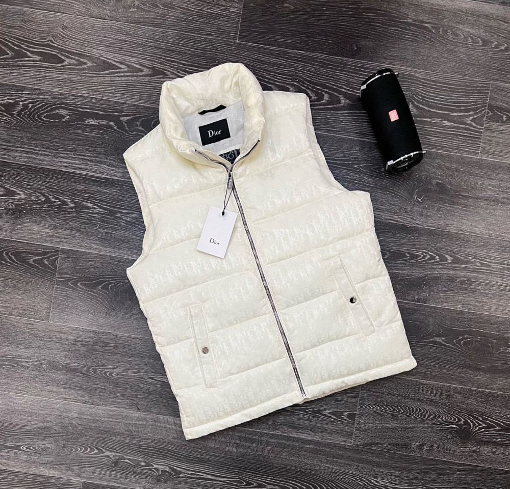 Жилетка бежевая купить в Интернет-магазине Садовод База - цена 2200 руб Садовод интернет-каталог