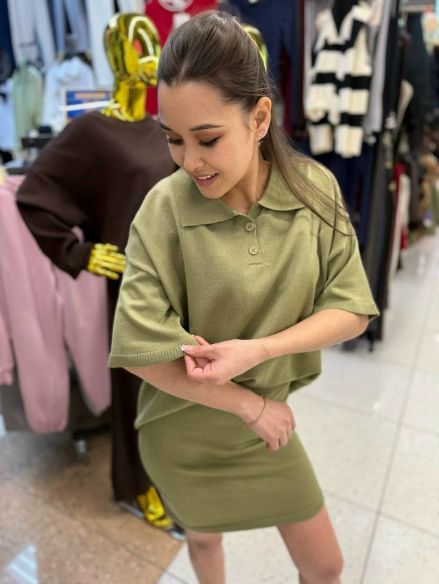 Женский костюм зеленый купить в Интернет-магазине Садовод База - цена 1500 руб Садовод интернет-каталог