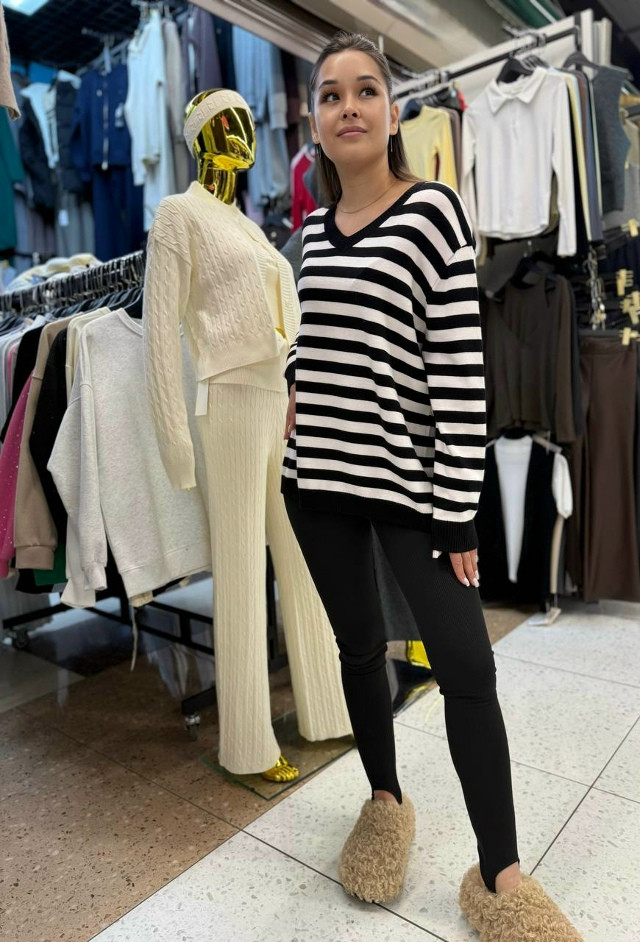 Свитер женский черный купить в Интернет-магазине Садовод База - цена 1100 руб Садовод интернет-каталог