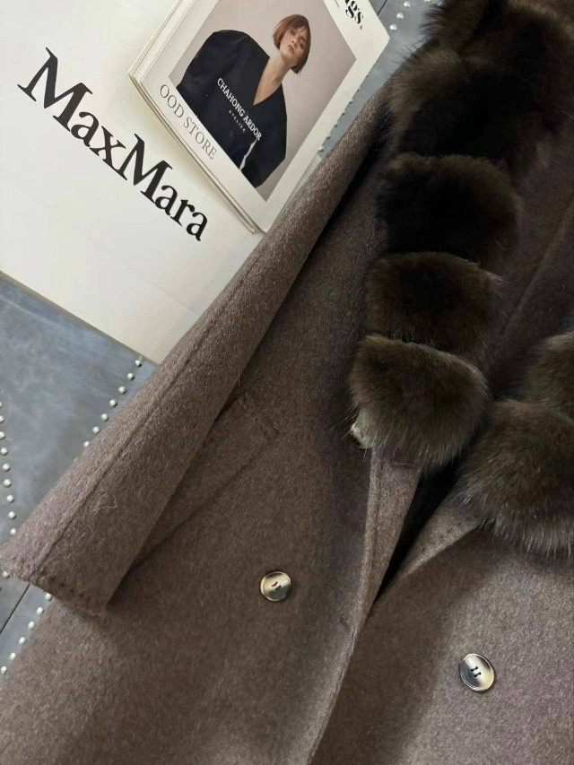 Пальто коричневое купить в Интернет-магазине Садовод База - цена 11100 руб Садовод интернет-каталог