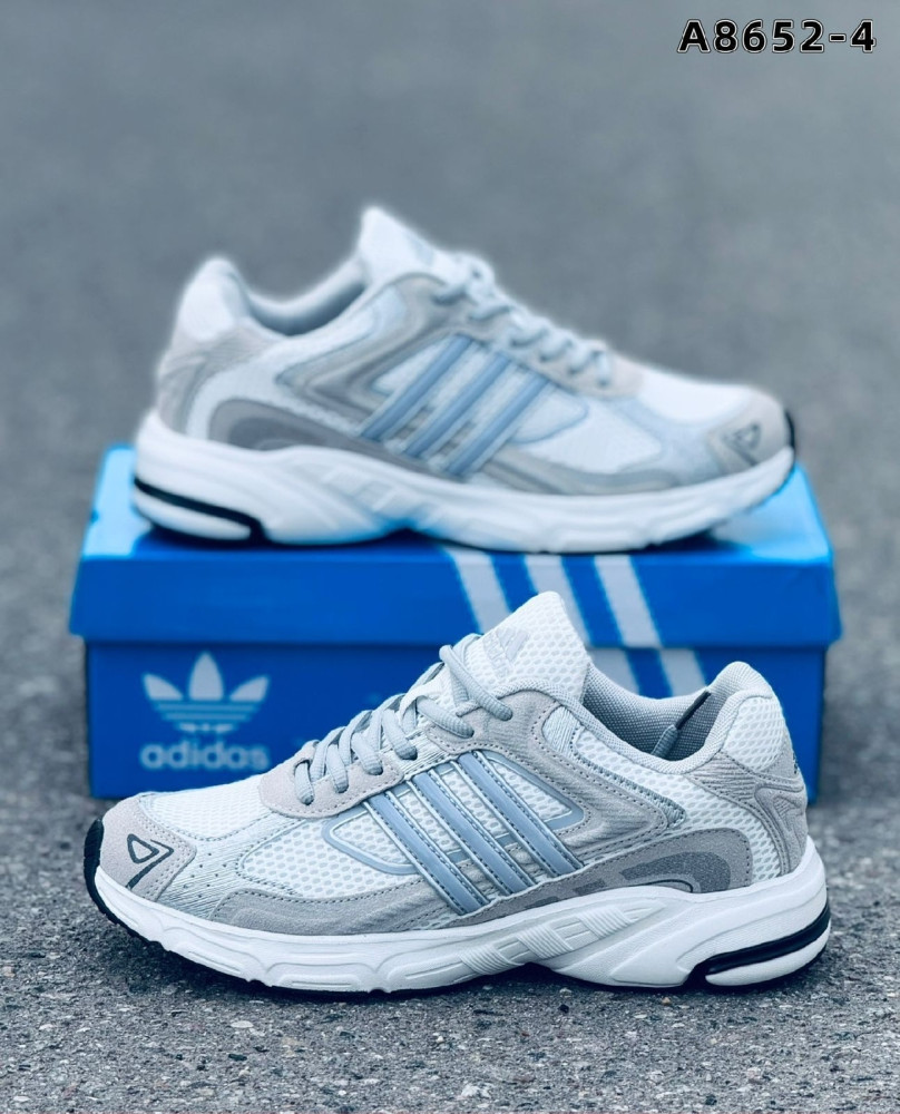 Кроссовки белые