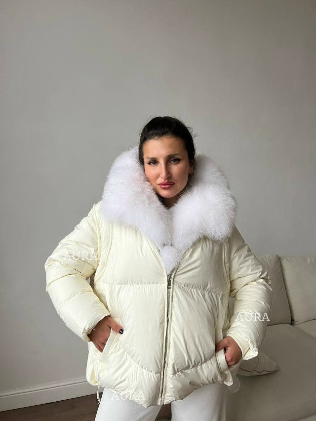 Куртка женская молочная купить в Интернет-магазине Садовод База - цена 10500 руб Садовод интернет-каталог