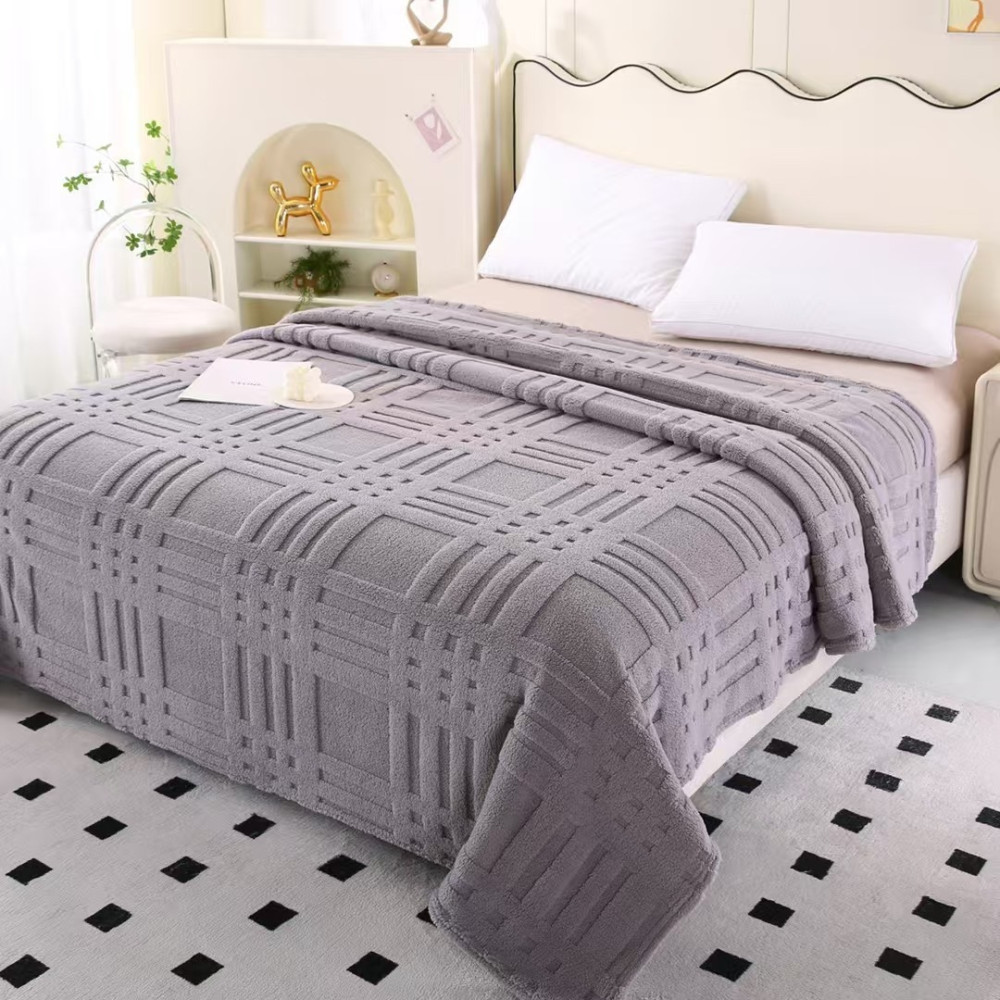 Пледы меховые овчинка плотнотканные купить в Интернет-магазине Садовод База - цена 1700 руб Садовод интернет-каталог