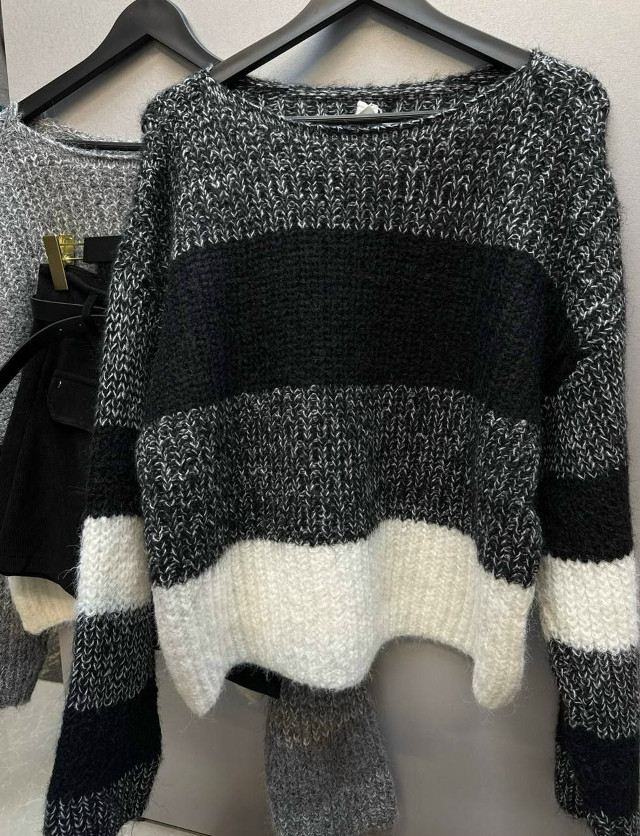 Свитер женский черный купить в Интернет-магазине Садовод База - цена 1250 руб Садовод интернет-каталог