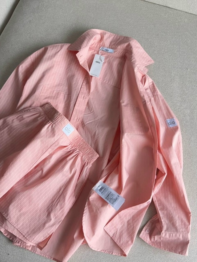 Женский костюм розовый купить в Интернет-магазине Садовод База - цена 3600 руб Садовод интернет-каталог