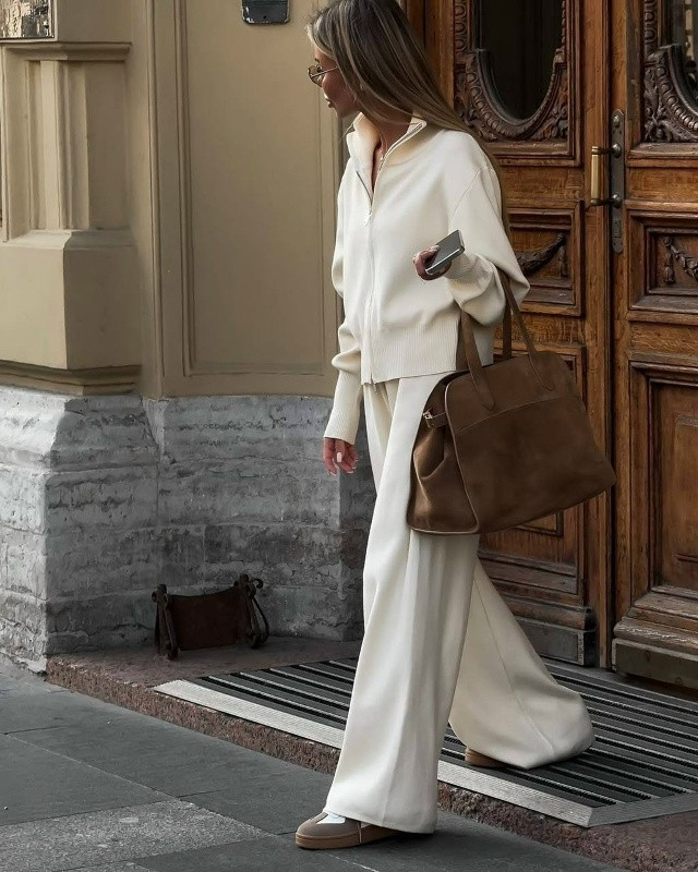 Женский костюм белый купить в Интернет-магазине Садовод База - цена 1500 руб Садовод интернет-каталог