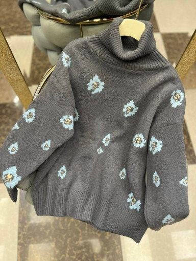 #Свитер-туника с высоким горлом изготовлен из мягкой и приятной на ощупь пряжи, которая обеспечивает тепло САДОВОД официальный интернет-каталог