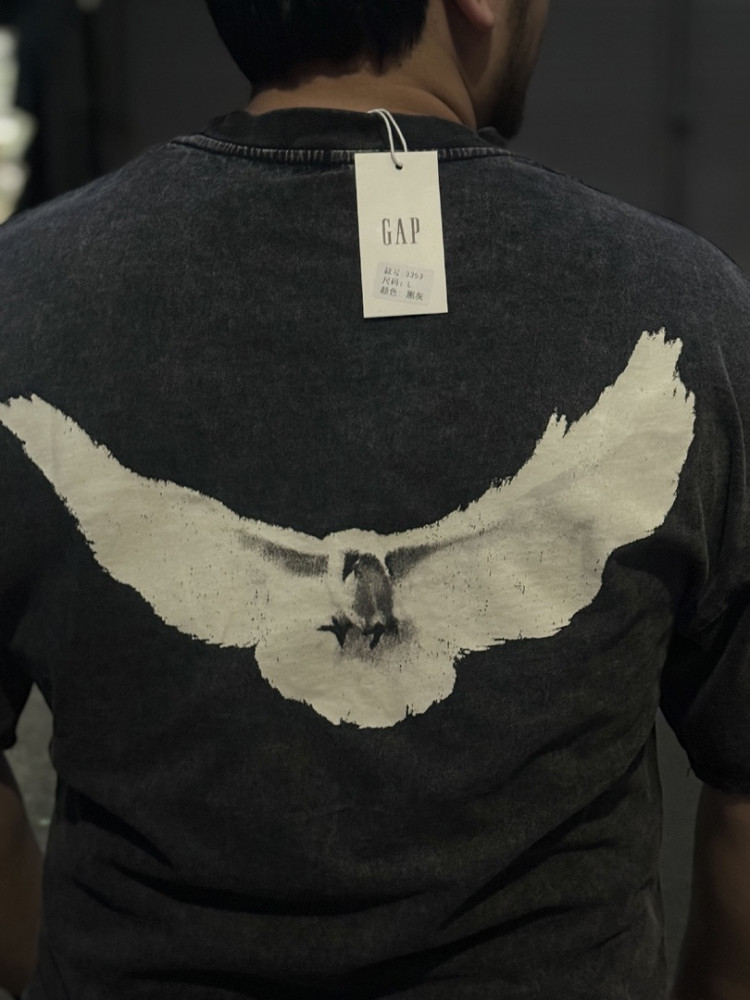 Мужская футболка темно-серая купить в Интернет-магазине Садовод База - цена 1500 руб Садовод интернет-каталог