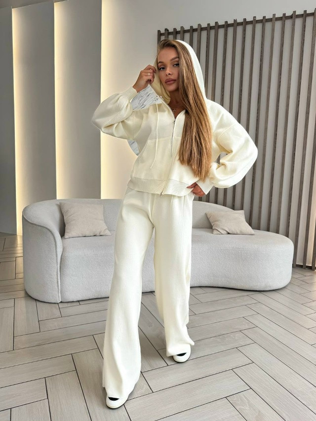 Женский костюм молочный купить в Интернет-магазине Садовод База - цена 1800 руб Садовод интернет-каталог