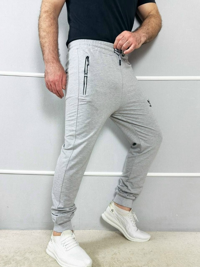 Штаны спортивные