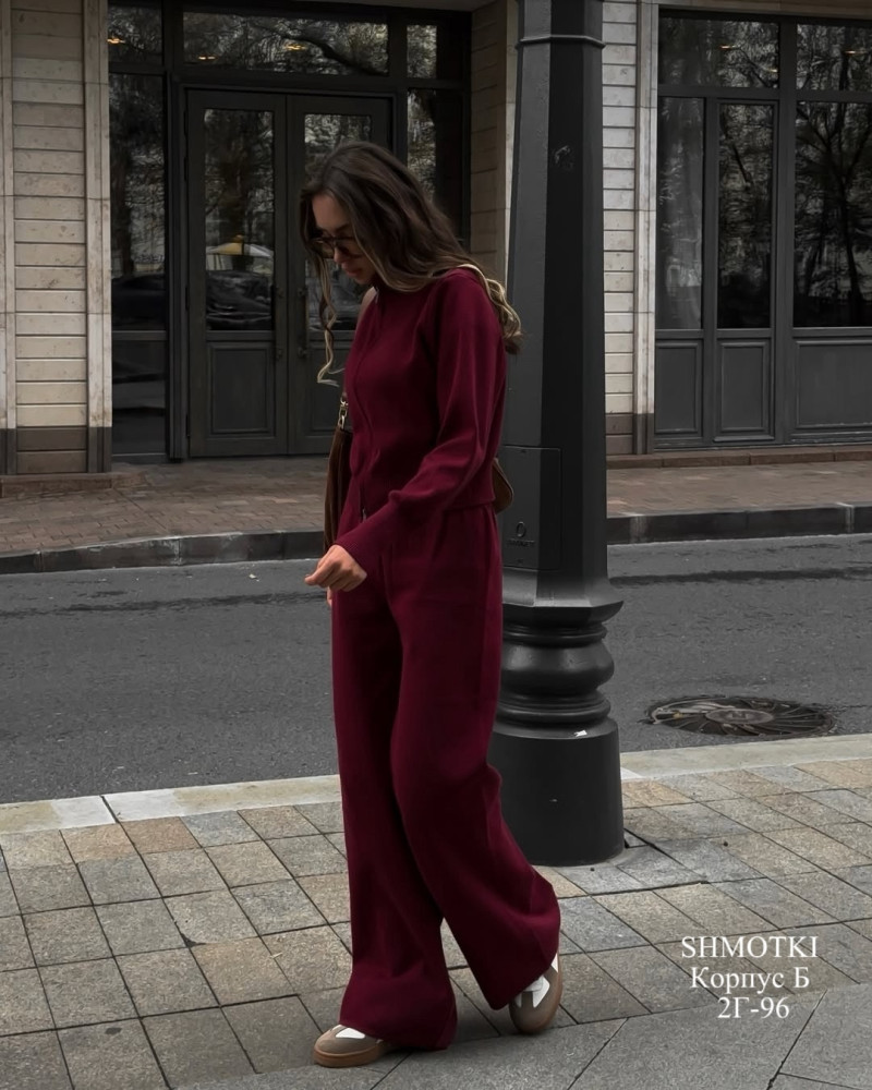 Женский костюм бордовый купить в Интернет-магазине Садовод База - цена 2000 руб Садовод интернет-каталог