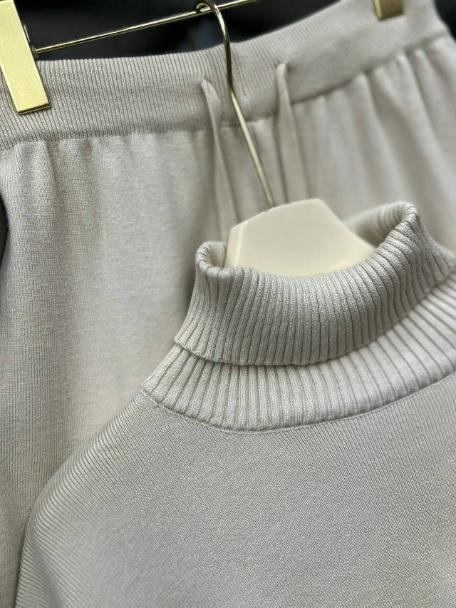 Женский костюм молочный купить в Интернет-магазине Садовод База - цена 2100 руб Садовод интернет-каталог