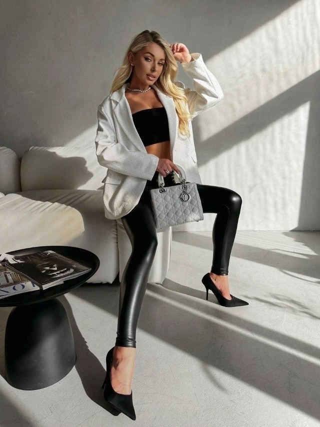 Женский пиджак белый купить в Интернет-магазине Садовод База - цена 2000 руб Садовод интернет-каталог