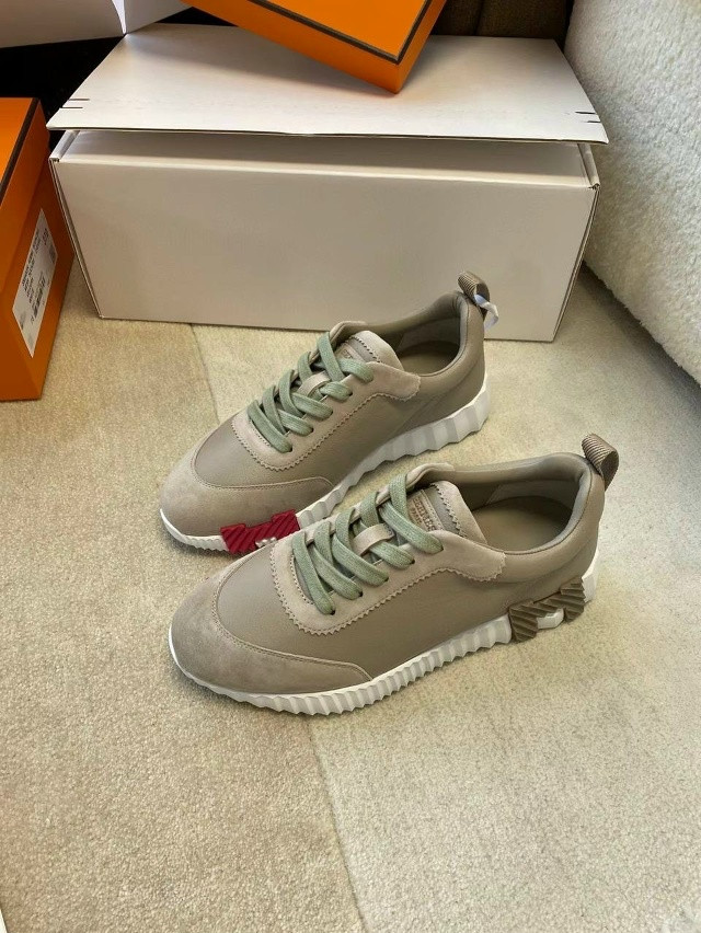 Кроссовки женские коричневые купить в Интернет-магазине Садовод База - цена 15500 руб Садовод интернет-каталог