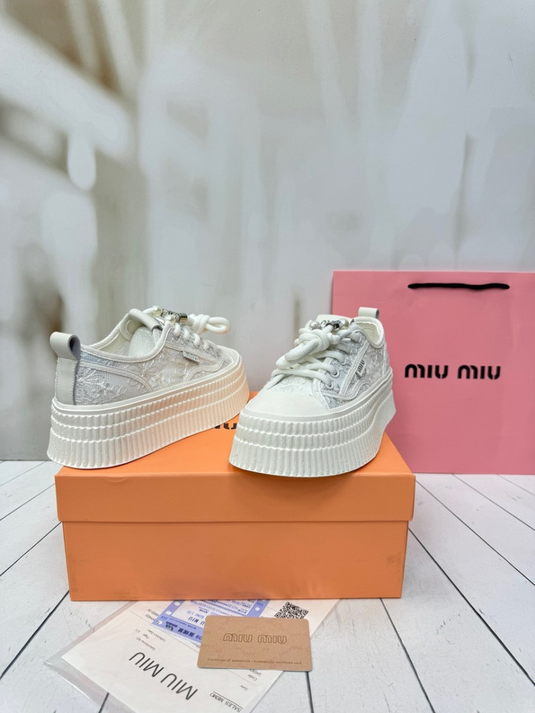 😍КЕДЫ  MIU MIU😍 купить в Интернет-магазине Садовод База - цена 4000 руб Садовод интернет-каталог