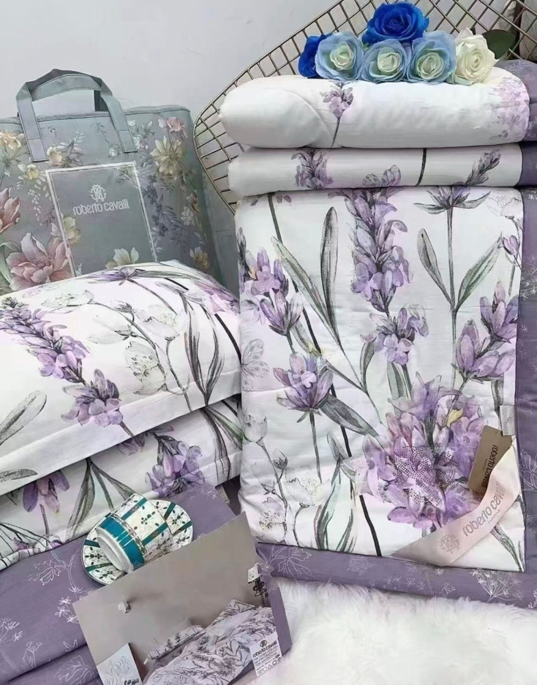 Семейные Комплекты постельного белья с готовым одеялом купить в Интернет-магазине Садовод База - цена 4200 руб Садовод интернет-каталог