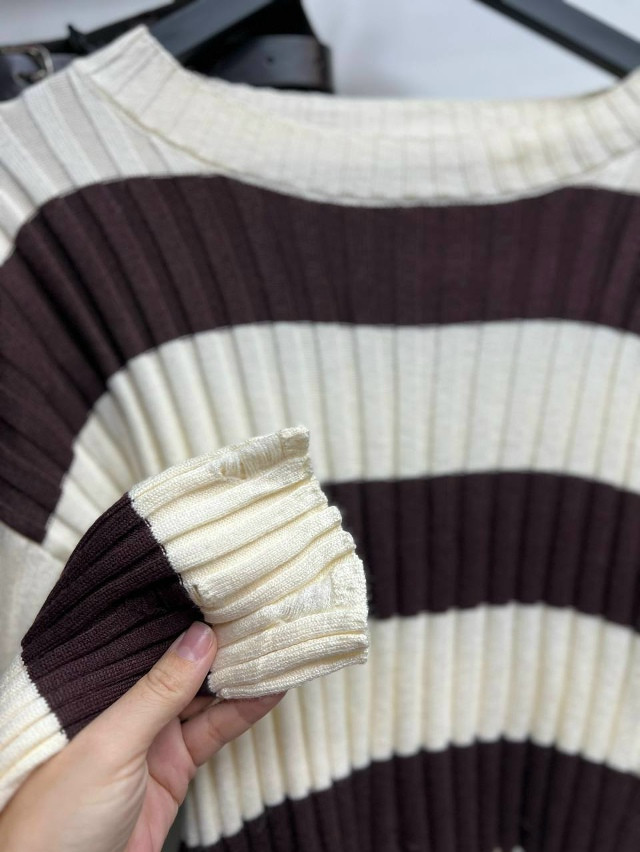 Свитер женский коричневый купить в Интернет-магазине Садовод База - цена 900 руб Садовод интернет-каталог