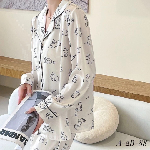 Стильный пижамный комплект из шелкового материала САДОВОД официальный интернет-каталог