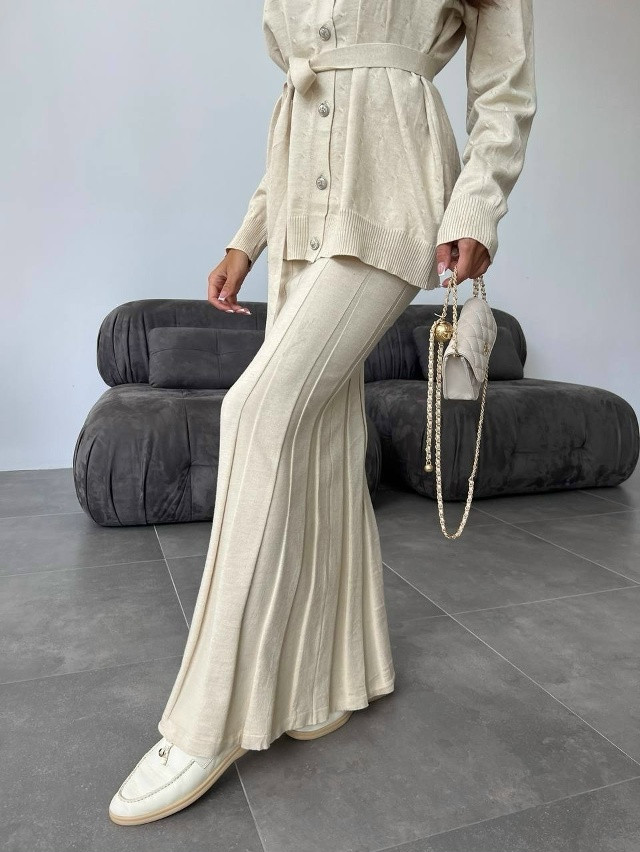 Женский костюм бежевый купить в Интернет-магазине Садовод База - цена 1800 руб Садовод интернет-каталог