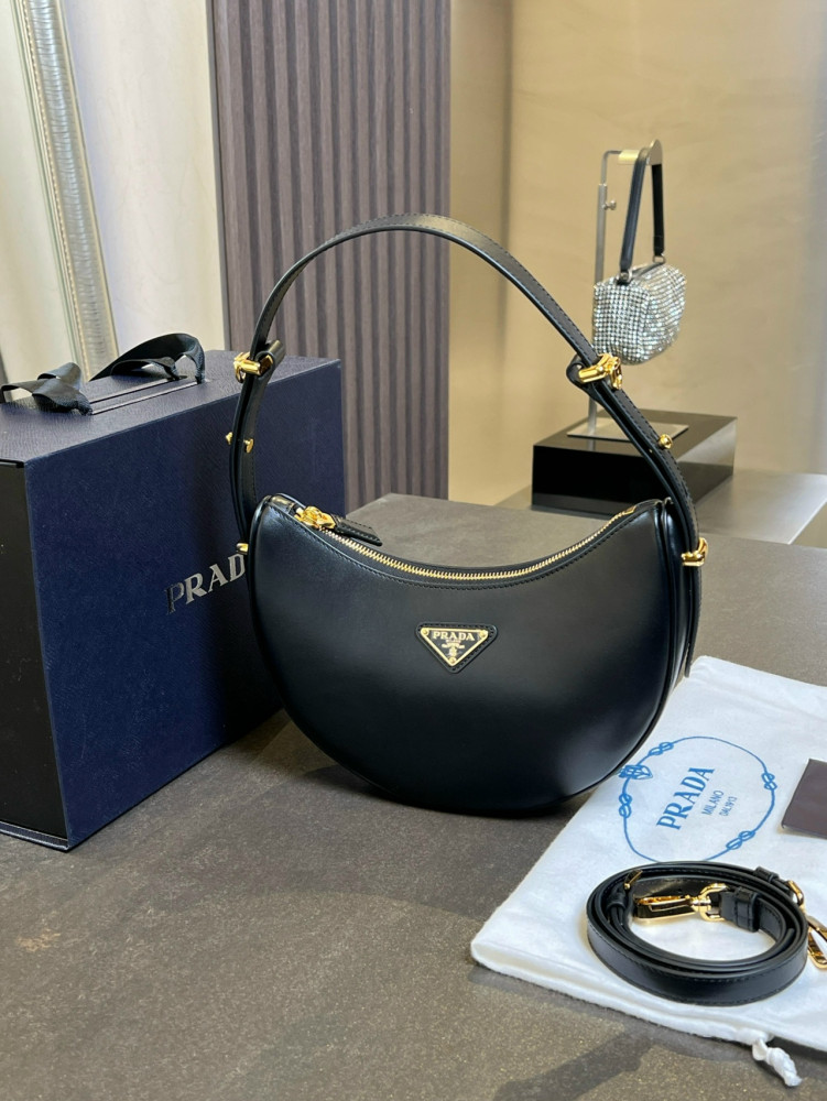 Сумка черная купить в Интернет-магазине Садовод База - цена 23000 руб Садовод интернет-каталог