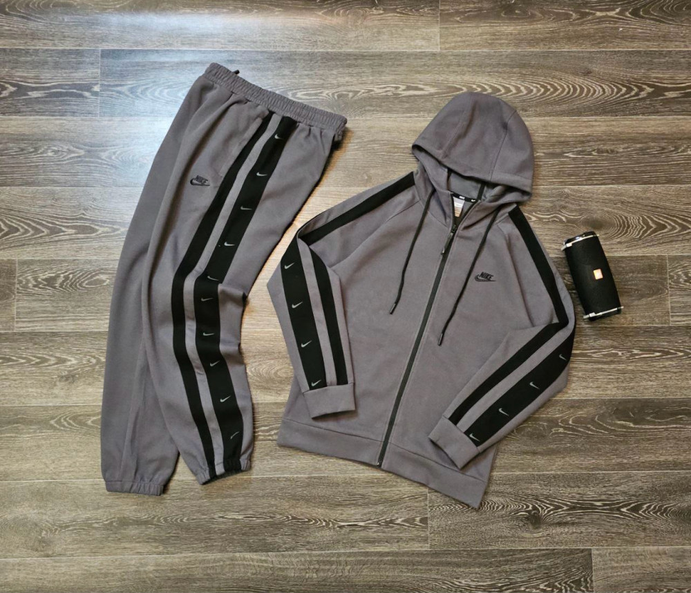 Спортивный костюм купить в Интернет-магазине Садовод База - цена 3000 руб Садовод интернет-каталог