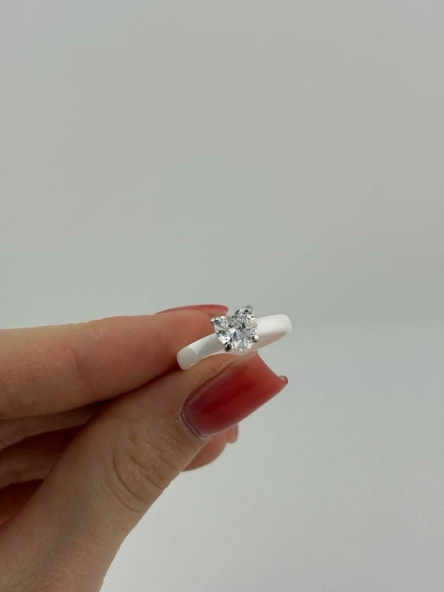 ✨ Кольцо из керамики с цирконам купить в Интернет-магазине Садовод База - цена 300 руб Садовод интернет-каталог
