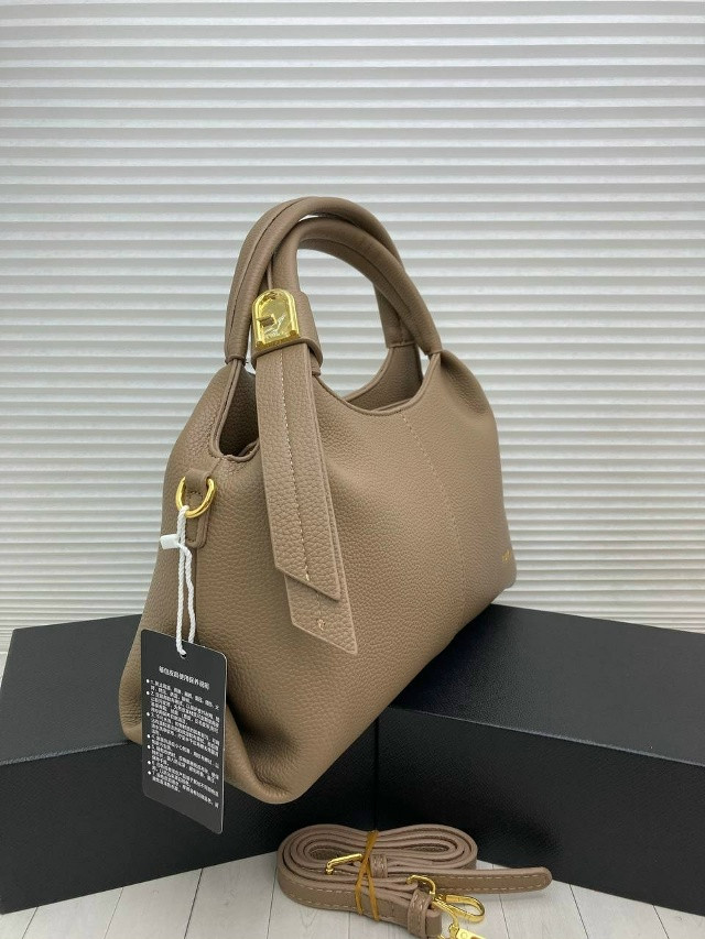 🔥 Шикарная сумка 👜 купить в Интернет-магазине Садовод База - цена 1200 руб Садовод интернет-каталог