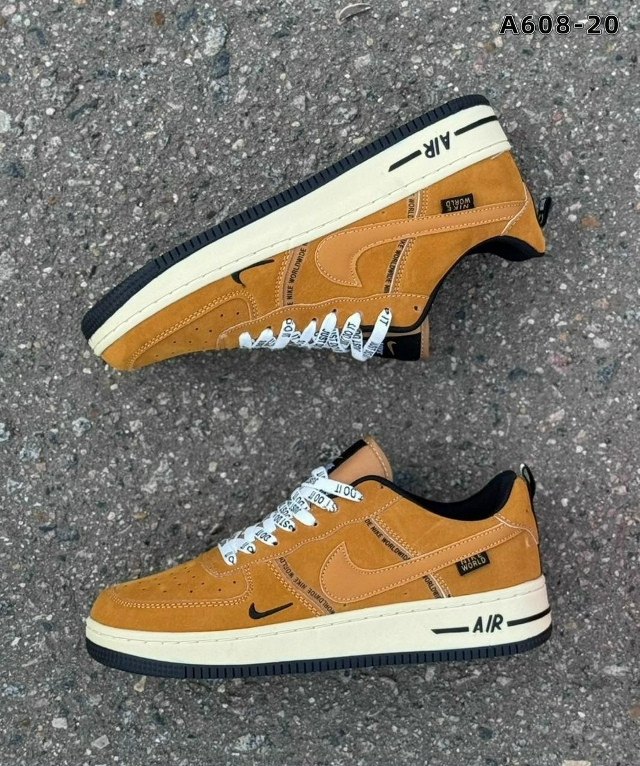 Кроссовки коричневые